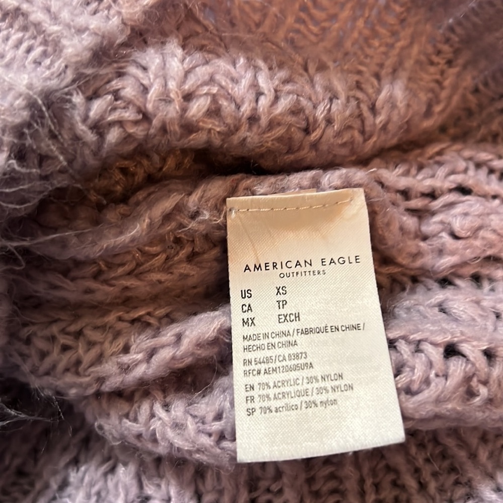 American Eagle Lavender Oversized Knit Sweater - Picture 4 of 5